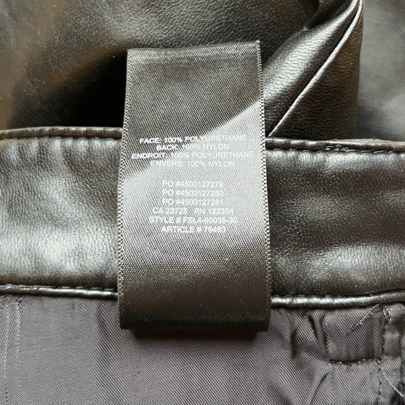 Wilfred Black Vegan Leather Melina Cropped Pant Size 0 - Picture 13 of 13